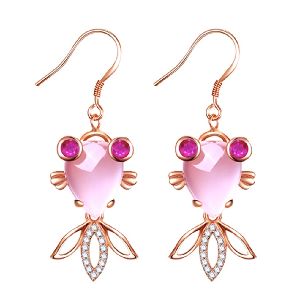 Goldfish with Movable Tail Fashion Dangle Earrings